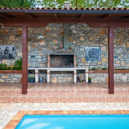 Villa Antoli Tinjan
