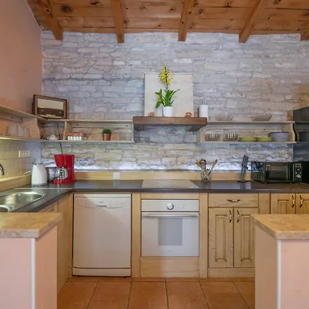 Villa Antoli Tinjan