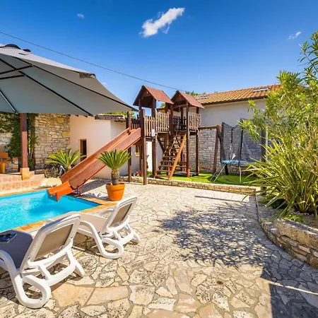 Villa Antoli *